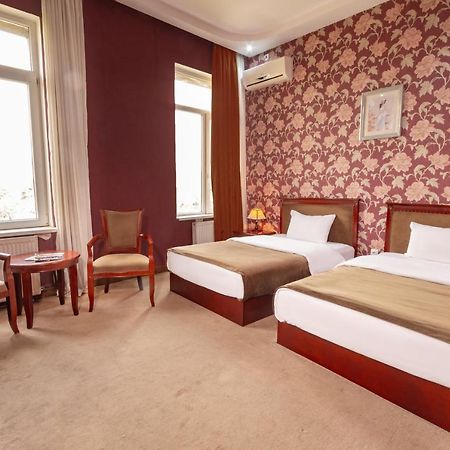 טביליסי Margo Palace Hotel מראה חיצוני תמונה