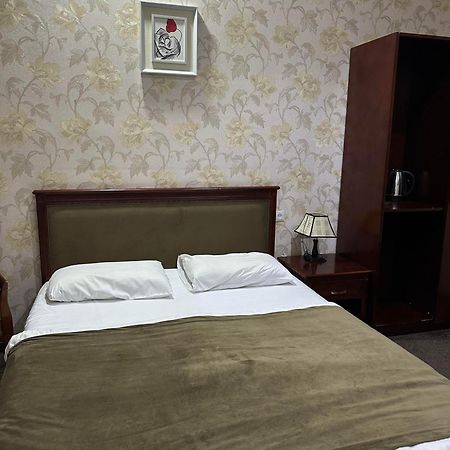 טביליסי Margo Palace Hotel מראה חיצוני תמונה