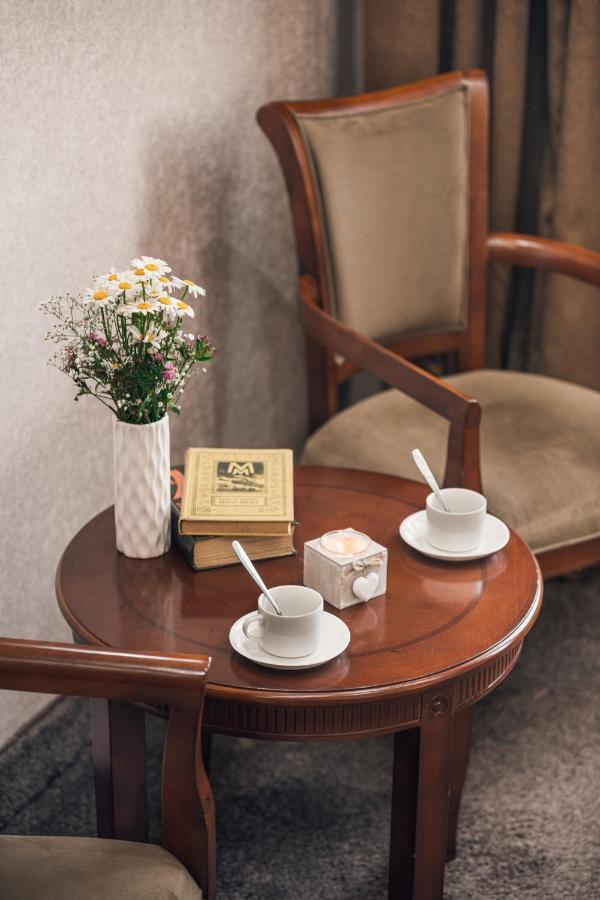 טביליסי Margo Palace Hotel מראה חיצוני תמונה