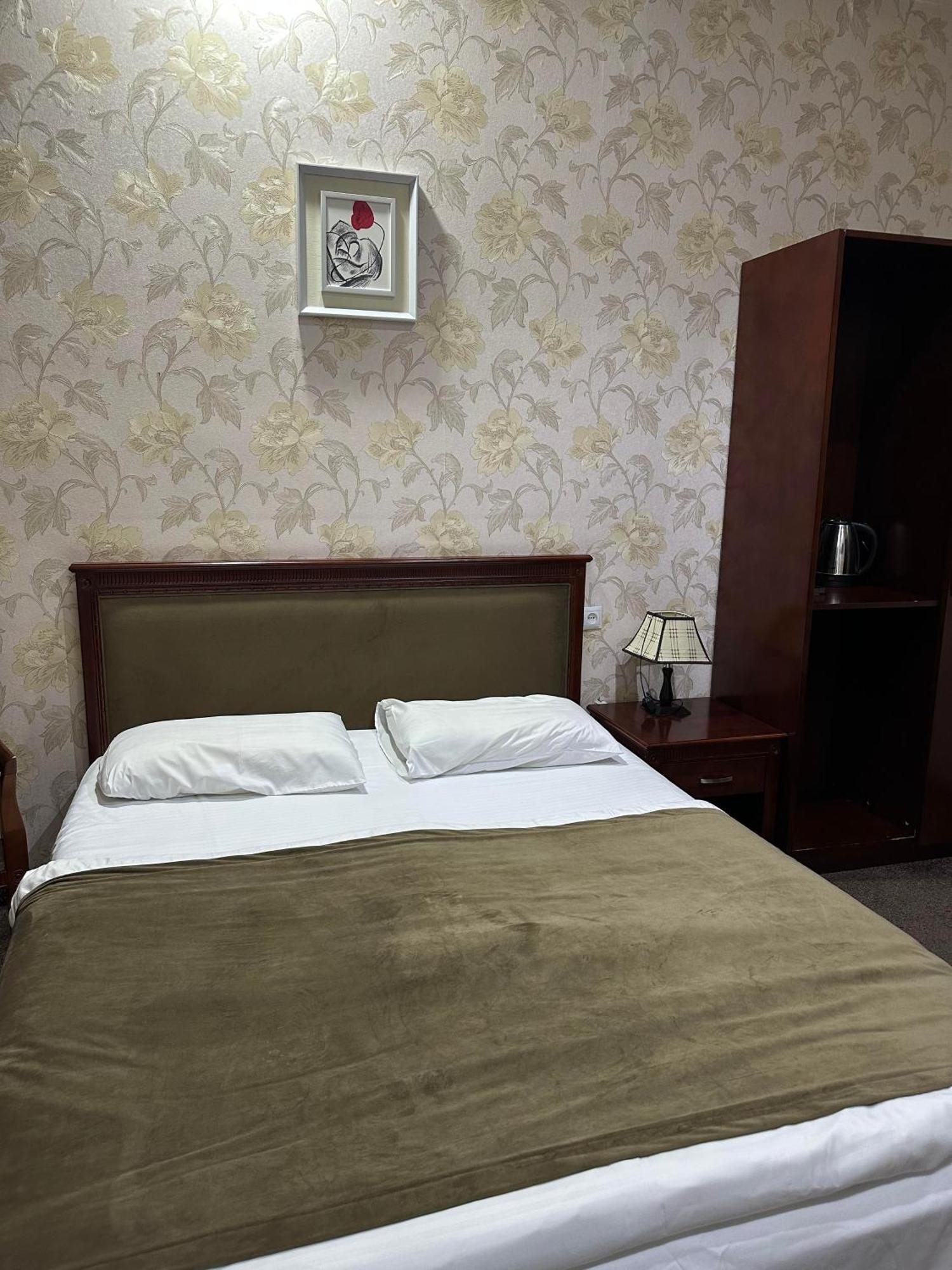 טביליסי Margo Palace Hotel מראה חיצוני תמונה